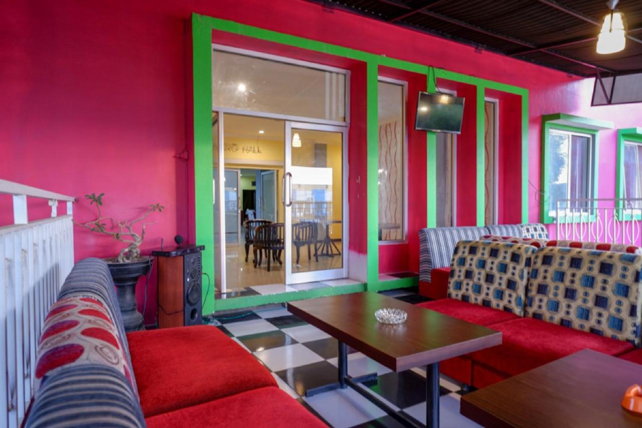 Reddoorz Near Citraland Waterpark Kendari Hotel Lepoleop Exterior foto