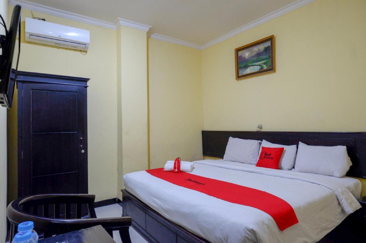 Reddoorz Near Citraland Waterpark Kendari Hotel Lepoleop Exterior foto